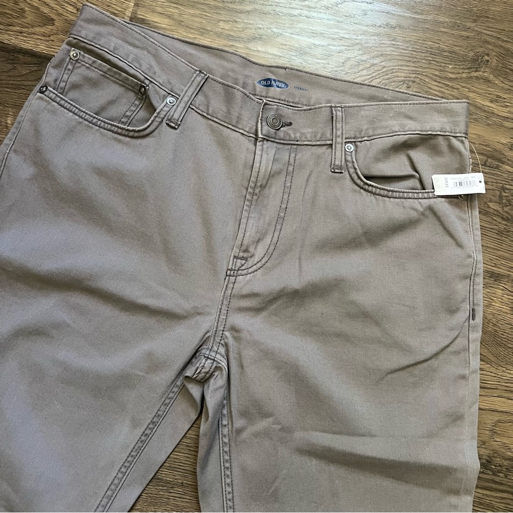 NWT Mens Gray Old Navy Straight Jeans Size 32x32
